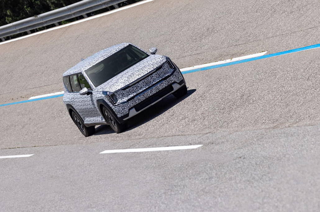 Kia EV9 concept vehicle high speed steering test